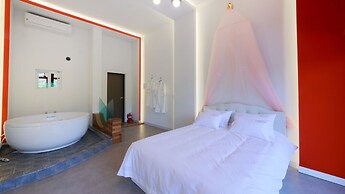 Gyeongju Edith Poolvilla & Pension