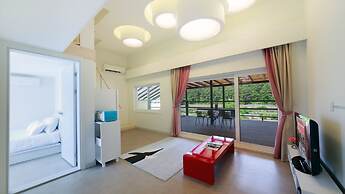 Gyeongju Edith Poolvilla & Pension