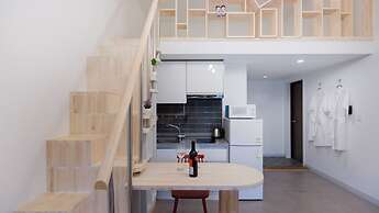 Gyeongju Edith Poolvilla & Pension