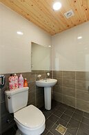 Gyeongju Edith Poolvilla & Pension