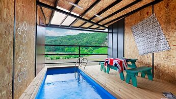 Gyeongju Edith Poolvilla & Pension