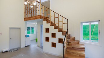 Gyeongju Edith Poolvilla & Pension