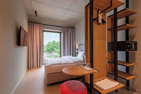 MIANO Hotel & Bar