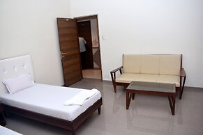 Hotel Sai Grand