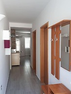 Apartments Šišević