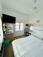 Hotel Oasis