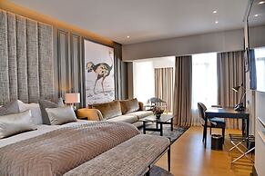 Apogee Boutique Hotel & Spa