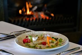 Apogee Boutique Hotel & Spa