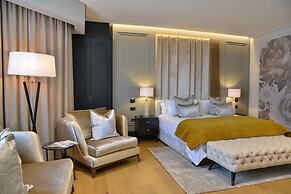 Apogee Boutique Hotel & Spa