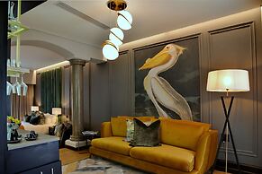 Apogee Boutique Hotel & Spa