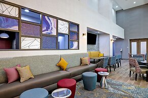 Hampton Inn & Suites Houston East Beltway 8
