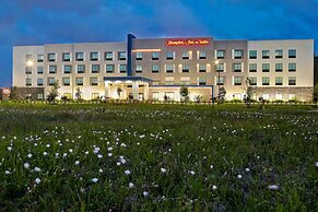 Hampton Inn & Suites Houston East Beltway 8