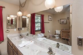 Cowboys Indians and Outlaws by Vtrips