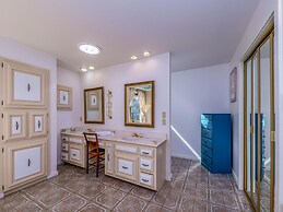 Hill Top Mountain View