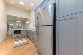 Hill Top Mountain View