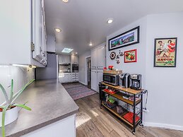 Hill Top Mountain View