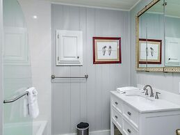 Hill Top Mountain View