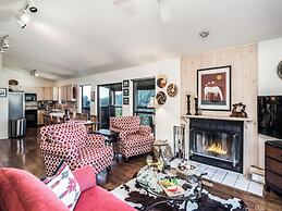 Sierra Lake Vista 5 Bedrooms