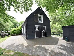 Modern Holiday Home in Wolphaartsdijk With Private Garden