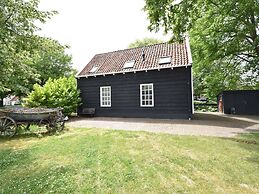 Modern Holiday Home in Wolphaartsdijk With Private Garden