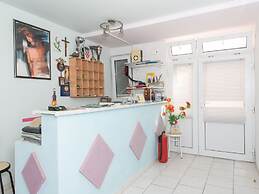 Lovely Holiday Home in Okrug Gornji near Sea