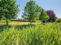 Charming Holiday Home in Geetbets With Terrace