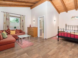 Picturesque Villa in Verteneglio With Pool