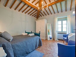 Belvilla by OYO Villa Capannina