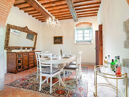 Belvilla by OYO Villa Capannina