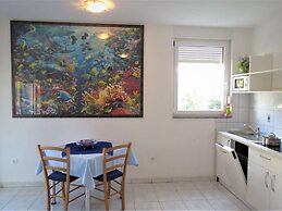 Seaside Apartment in Mandre