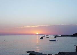 Inviting Apartment in Mandre With Terrace