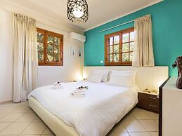 2 Villas Complex, Private Pool, Ideal for Groups!