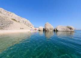 Pretty Apartment in Mandre With Barbecue