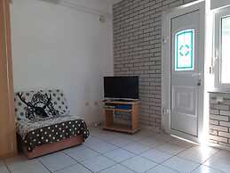 Sea View Holiday Home in Okrug Gornji near Bocici Beach