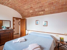Belvilla by OYO Cottage in Tavarnelle With Garden