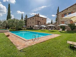 Belvilla by OYO Cottage in Tavarnelle With Garden