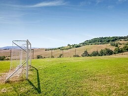 Splendid Holiday Home in Orciatico with Hot Tub & Pool