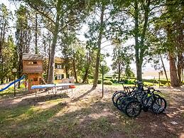 Splendid Holiday Home in Orciatico with Hot Tub & Pool