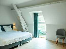 Cosy Holiday Home in Moorslede With Pool
