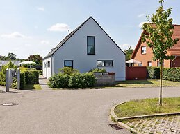 Delightful Holiday Home in Zierow near Sea Beach