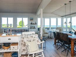 6 Person Holiday Home in Hejls