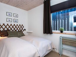 6 Person Holiday Home in Hejls