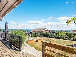 6 Person Holiday Home in Hejls