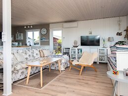 6 Person Holiday Home in Hejls