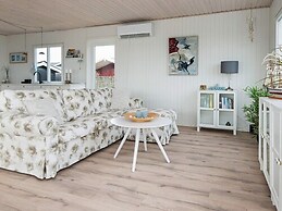 6 Person Holiday Home in Hejls