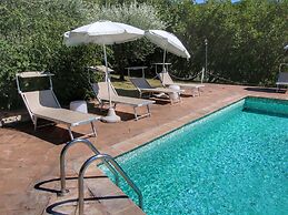 Charming Assisi Stay With Views