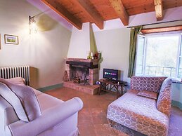 Charming Assisi Stay With Views