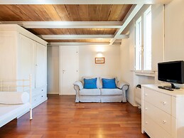 Apartment on an Estate near Rome