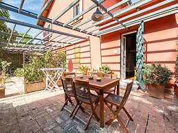 Apartment on an Estate near Rome