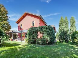 Apartment on an Estate near Rome